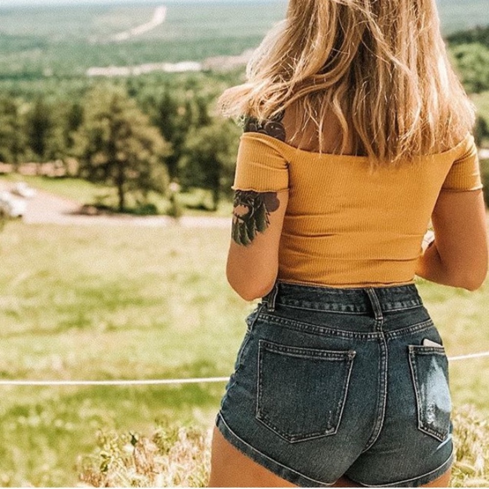 PacSun mom shorts